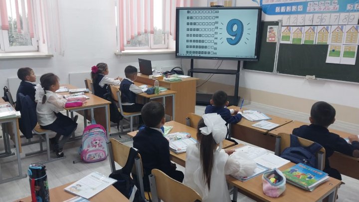 Мектеп әкімшілігінің сабаққа қатысуы.